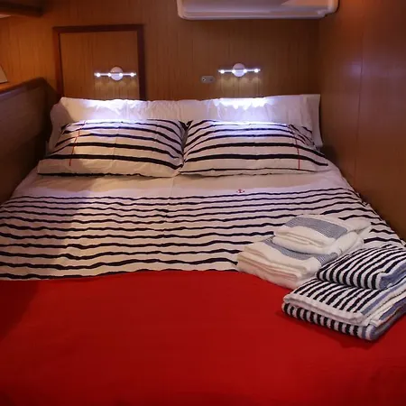Great Sea - Great Yacht, Unique Experience * Лісабон