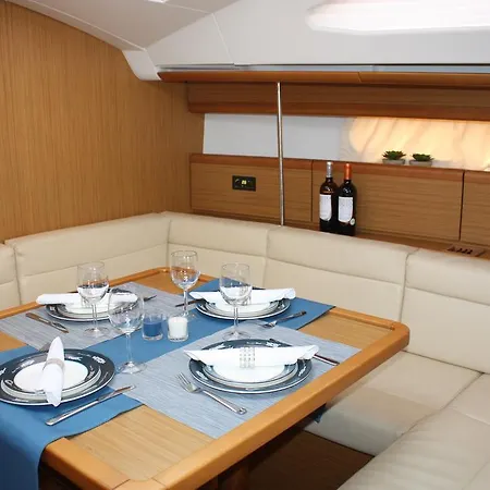Great Sea - Great Yacht, Unique Experience Πλωτό κατάλυμα